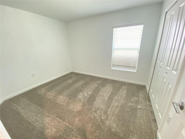 340 PINEYWOODS STREET, St Cloud, FL 34772