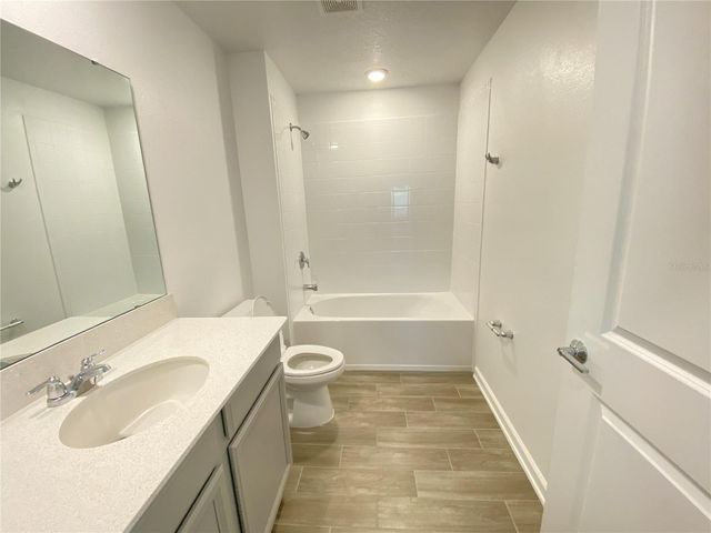 340 PINEYWOODS STREET, St Cloud, FL 34772