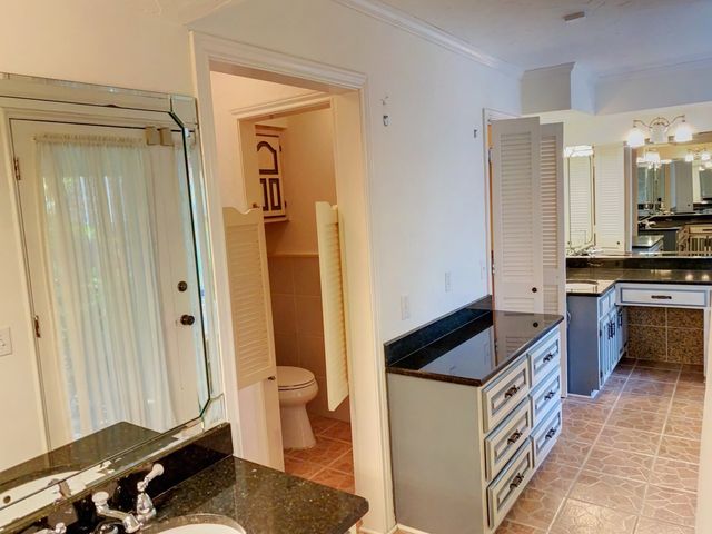 150 Macarthur Court, Irving, TX 75061