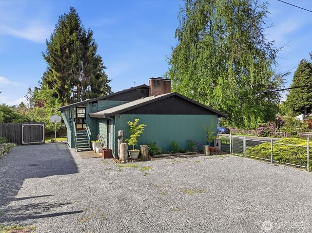 14804 12th Avenue SW, Burien, WA 98166