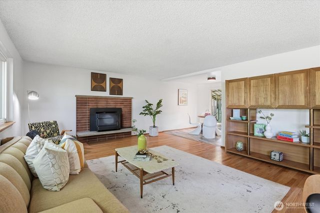14804 12th Avenue SW, Burien, WA 98166