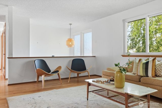 14804 12th Avenue SW, Burien, WA 98166