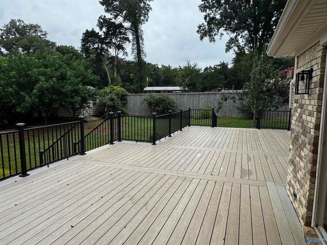 7608 Peacock Drive SW, Huntsville, AL 35802