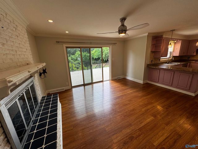 7608 Peacock Drive SW, Huntsville, AL 35802