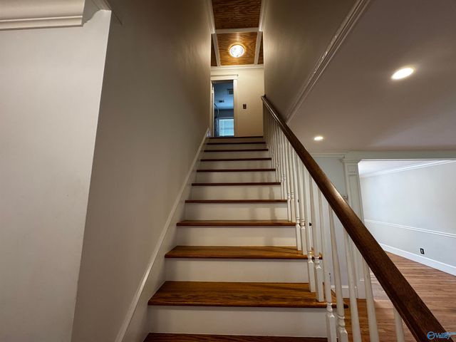 7608 Peacock Drive SW, Huntsville, AL 35802