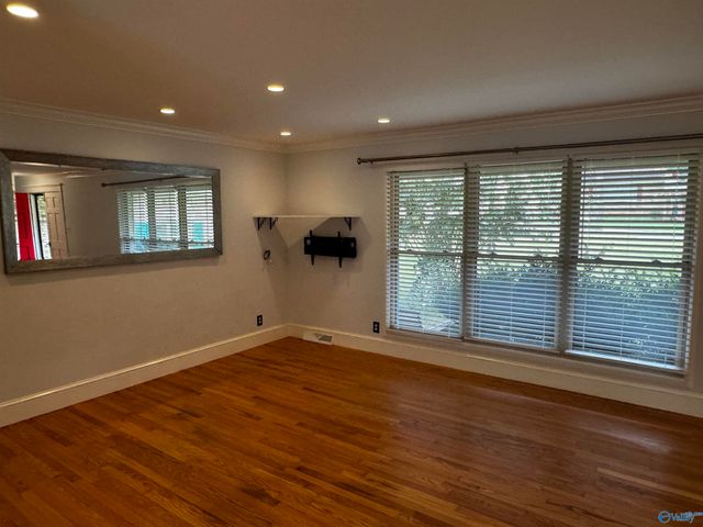 7608 Peacock Drive SW, Huntsville, AL 35802
