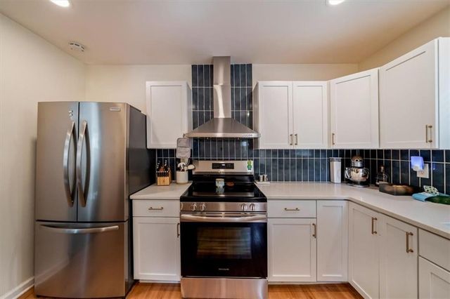 5709 E 107th Terrace, Kansas City, MO 64137