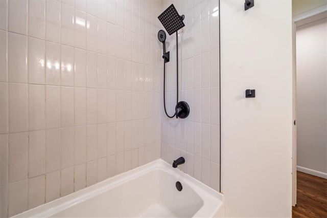5709 E 107th Terrace, Kansas City, MO 64137