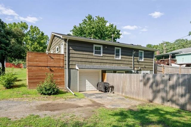 5709 E 107th Terrace, Kansas City, MO 64137