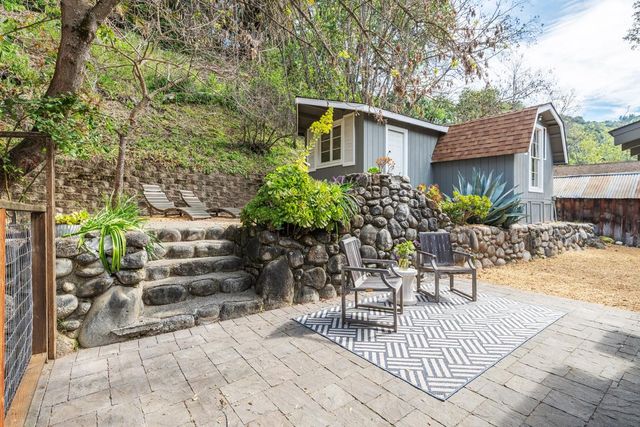 5 Camp Steffani, Carmel Valley, CA 93924