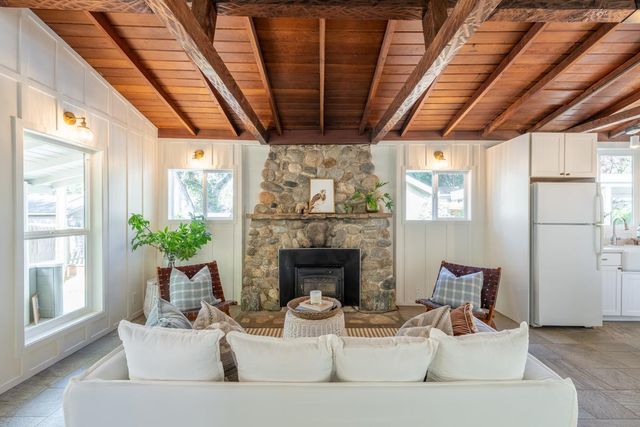 5 Camp Steffani, Carmel Valley, CA 93924