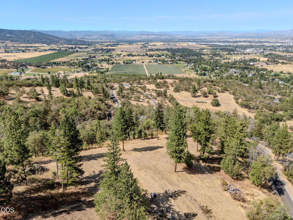 3579 S Stage Road Lot 9, Medford, OR 97501