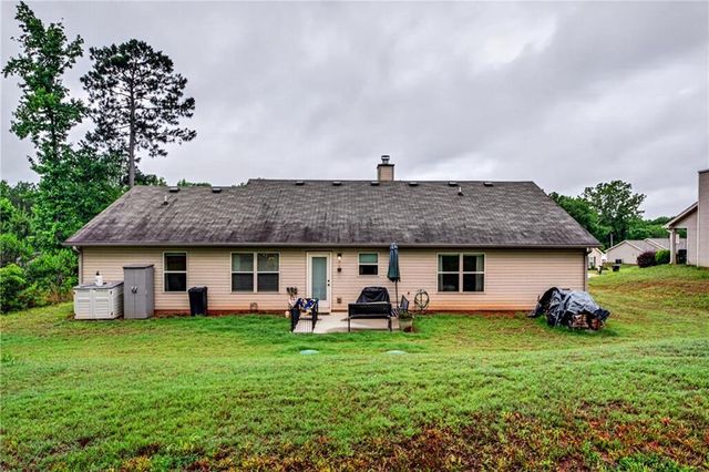 32 Armstrong Drive, Mansfield, GA 30055