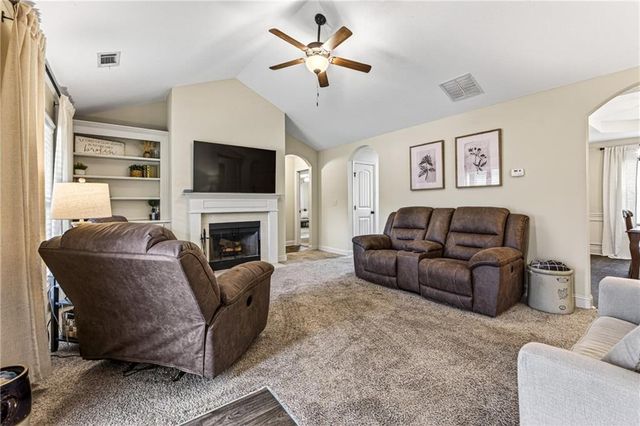 32 Armstrong Drive, Mansfield, GA 30055