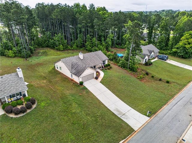 32 Armstrong Drive, Mansfield, GA 30055