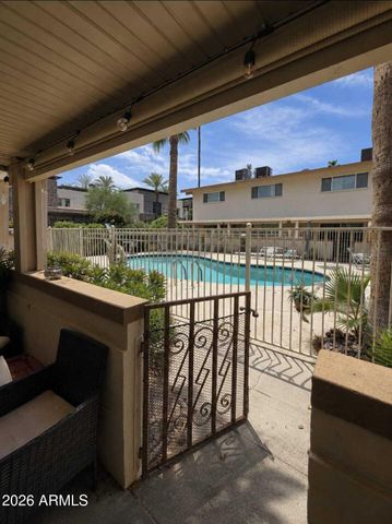 4848 N WOODMERE FAIRWAY -- 11, Scottsdale, AZ 85251