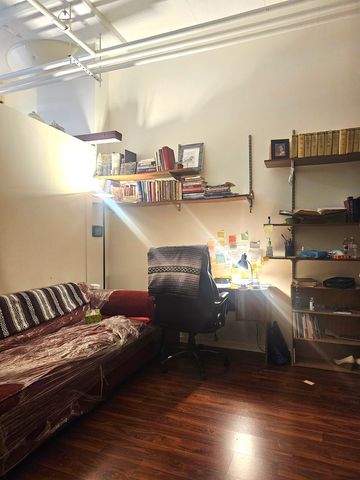 2323 W Pershing Road 140, Chicago, IL 60609