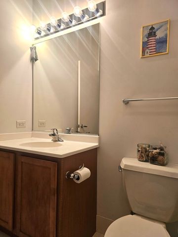 2323 W Pershing Road 140, Chicago, IL 60609