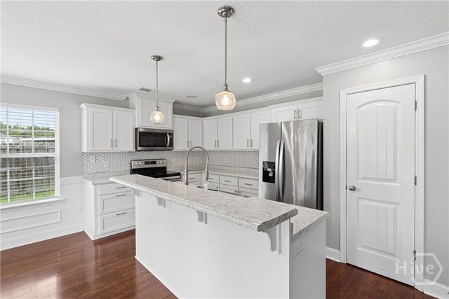 713 Highgrove Court, Hinesville, GA 31313