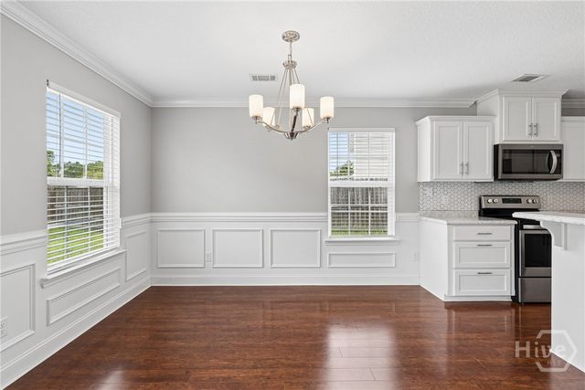 713 Highgrove Court, Hinesville, GA 31313