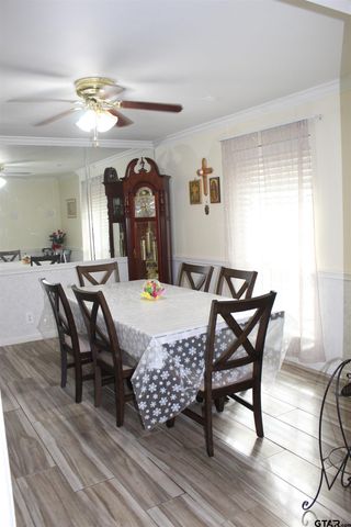 1818 Kensington Dr, Tyler, TX 75703