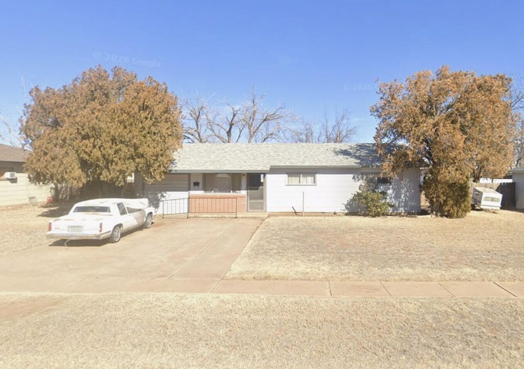 1405 E Broadway Street, Brownfield, TX 79316