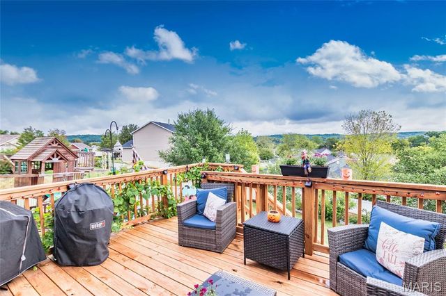 2906 Greenmont Court, Imperial, MO 63052