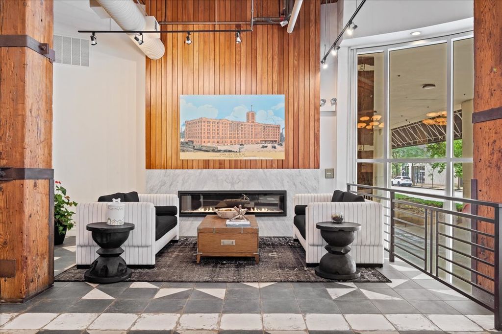 360 W Illinois Street 4E, Chicago, IL 60654 — photo 2