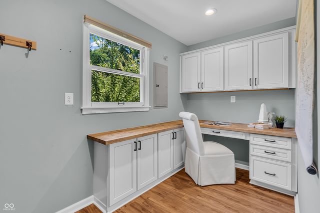 4107 Rolling Springs Drive, Carmel, IN 46033