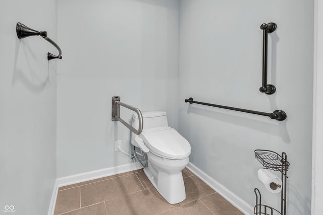 4107 Rolling Springs Drive, Carmel, IN 46033