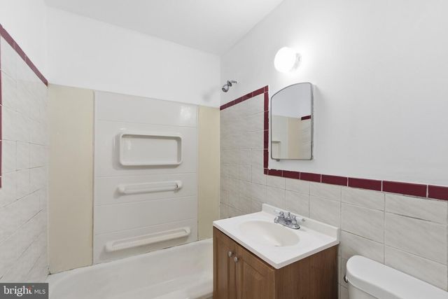 7744 BENDER RD, Landover, MD 20785