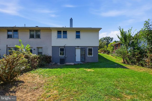 7744 BENDER RD, Landover, MD 20785