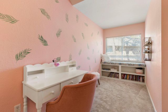 19 Clingstone Place, The Woodlands, TX 77382