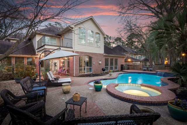 19 Clingstone Place, The Woodlands, TX 77382