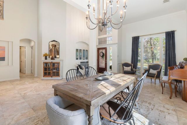 19 Clingstone Place, The Woodlands, TX 77382