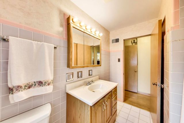 5341 Fair Elms Avenue, Western Springs, IL 60558