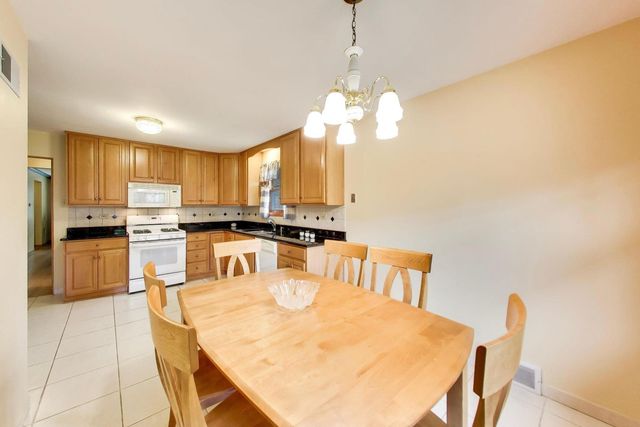 5341 Fair Elms Avenue, Western Springs, IL 60558