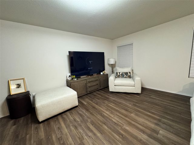 4051 Renee Drive, Dallas, TX 75227