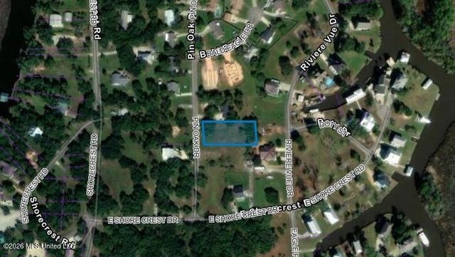 10326 Pin Oak Drive, Biloxi, MS 39532