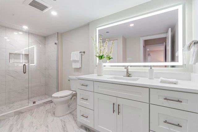 47 Stratford Lane W F, Boynton Beach, FL 33436
