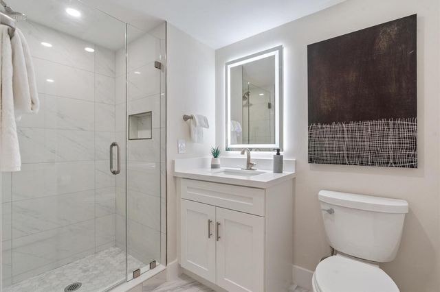 47 Stratford Lane W F, Boynton Beach, FL 33436
