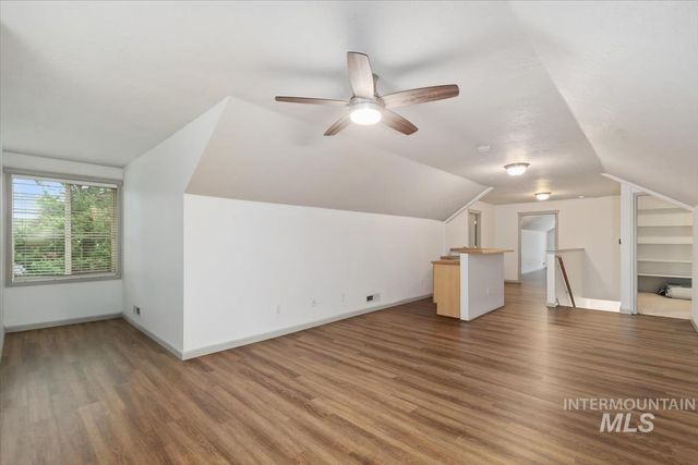 1420 W Powder Ct, Eagle, ID 83616