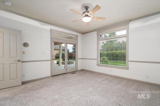 1420 W Powder Ct, Eagle, ID 83616