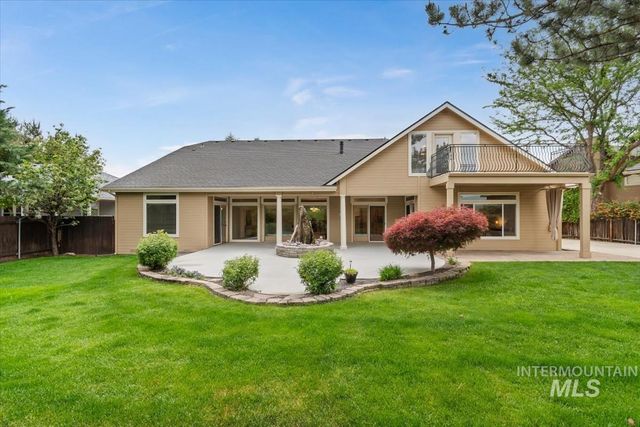 1420 W Powder Ct, Eagle, ID 83616