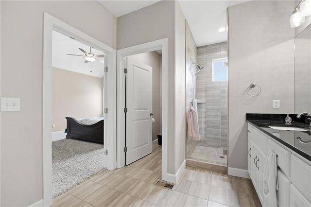 9402 N Bradford Avenue, Kansas City, MO 64154