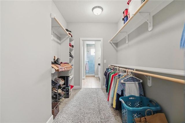 9402 N Bradford Avenue, Kansas City, MO 64154