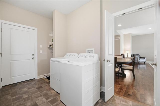 9402 N Bradford Avenue, Kansas City, MO 64154