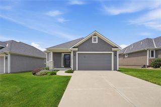 9402 N Bradford Avenue, Kansas City, MO 64154