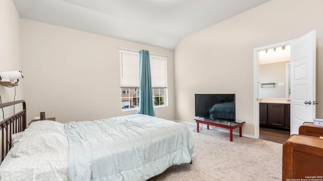 10427 Green Prairie, San Antonio, TX 78223