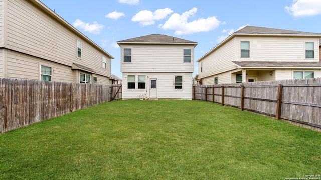 10427 Green Prairie, San Antonio, TX 78223
